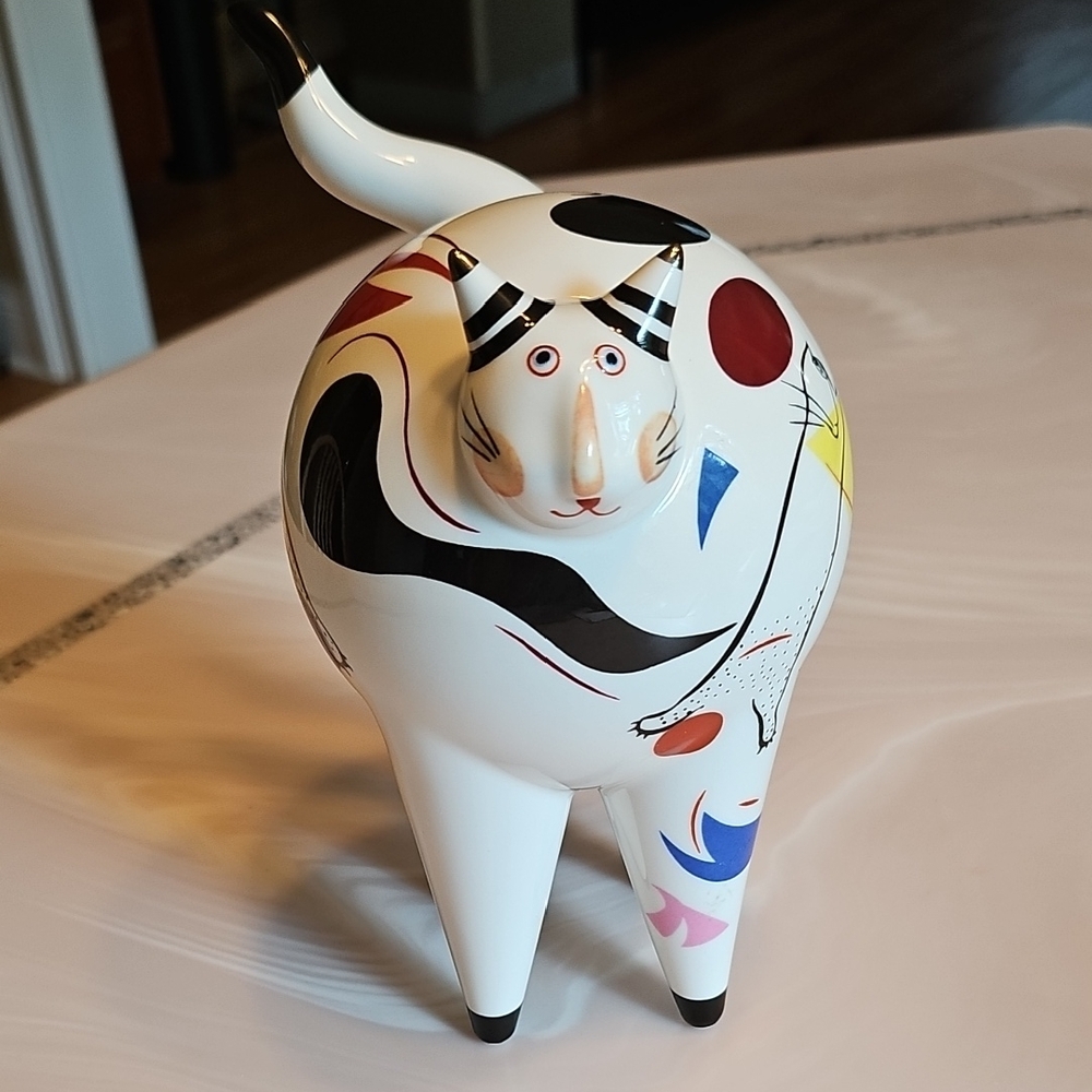 Villeroy & Boch Colorful Cat Sculpture signed collectable